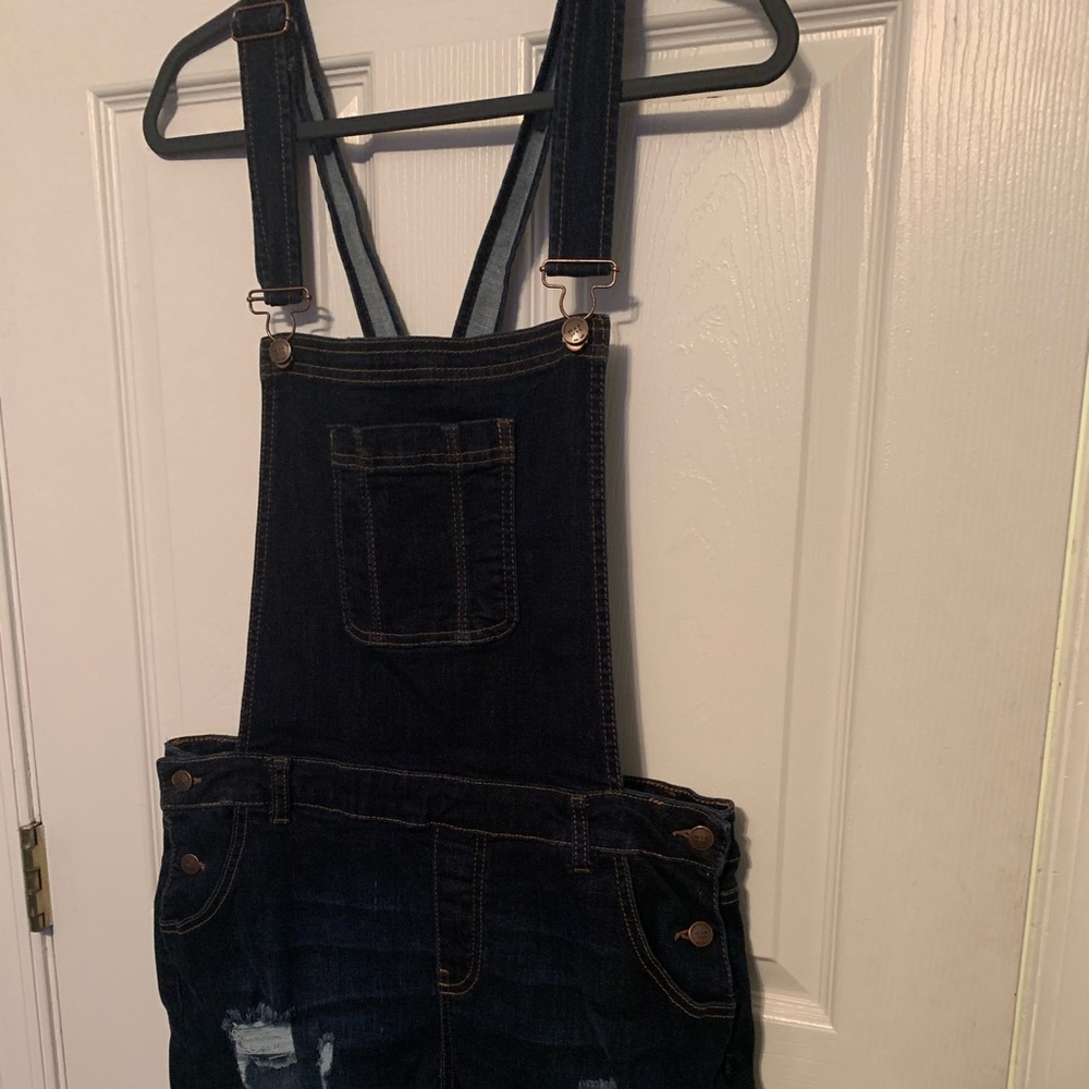 Cute! Overall shorts